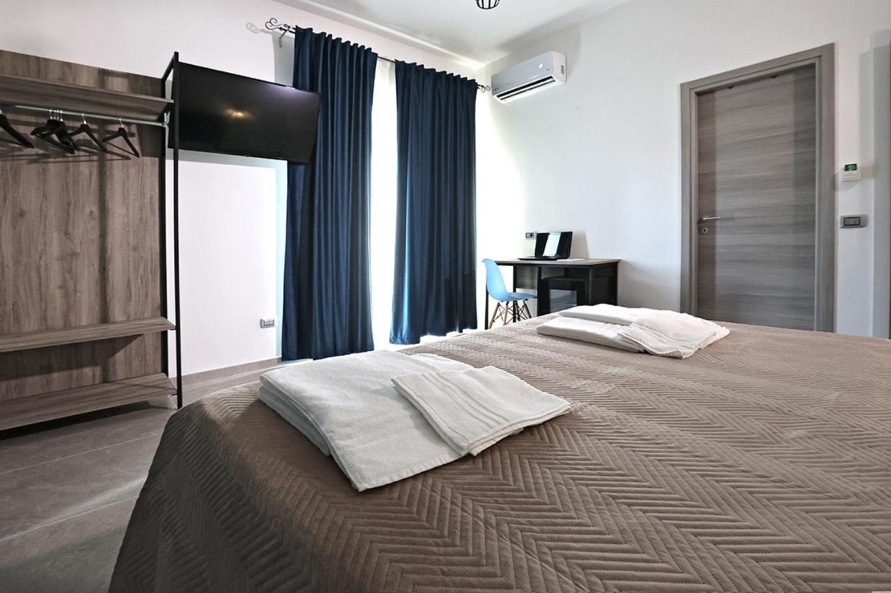 Toc Toc Bed & Breakfast Pontecagnano Luaran gambar